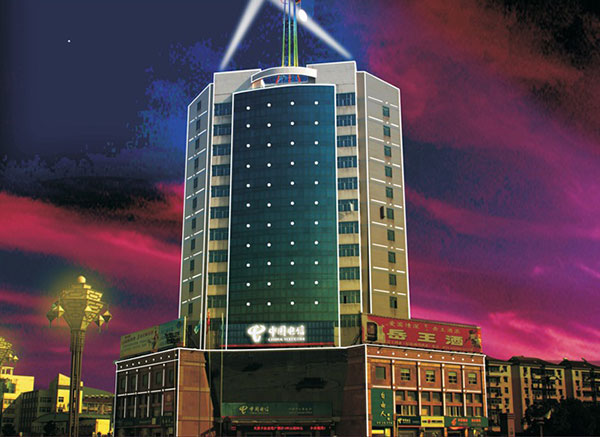 亮化工程燈具怎么選？LED洗墻燈/投光燈/線(xiàn)條燈適配場(chǎng)景解析